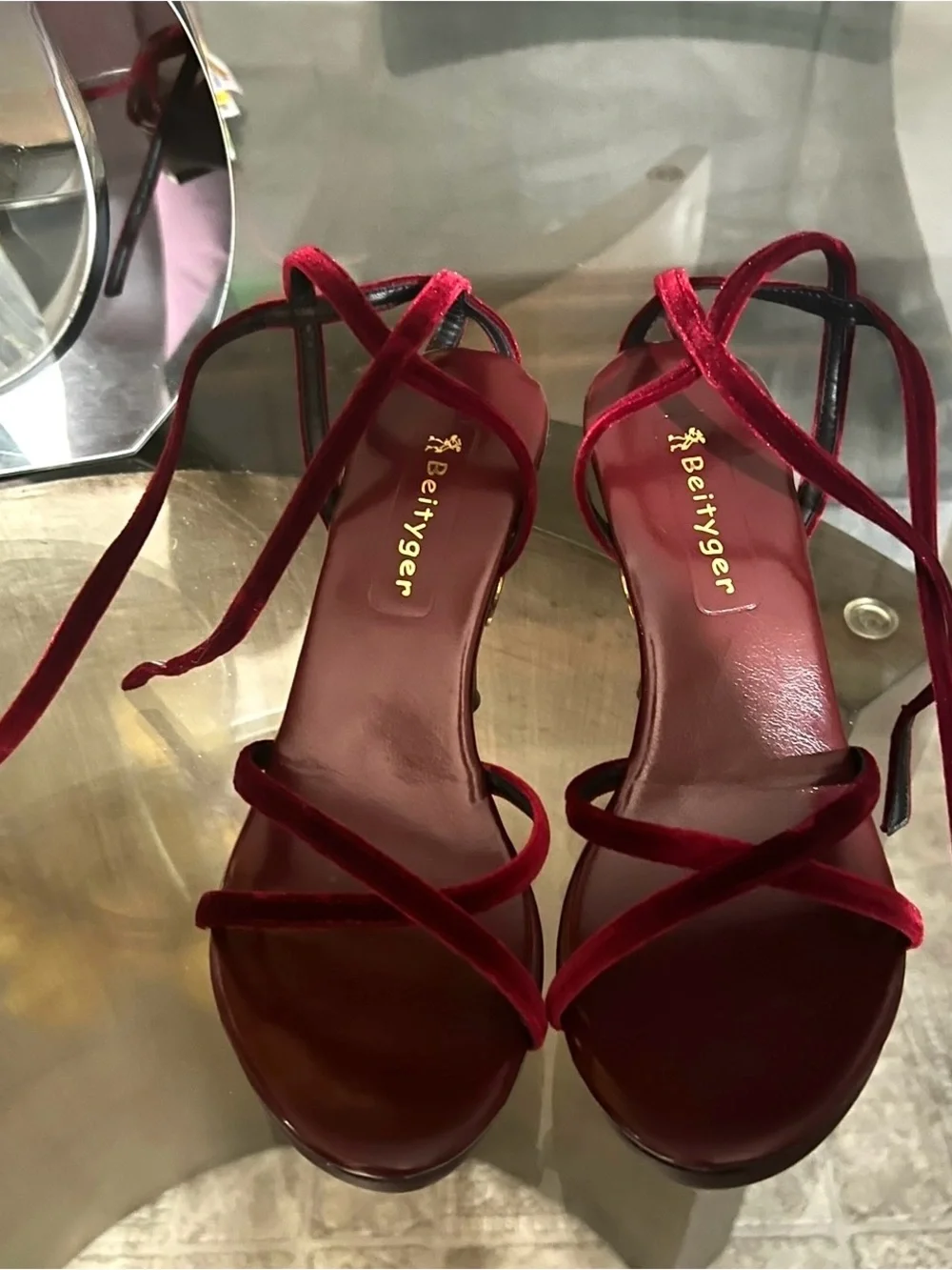 New Women’s Strappy Wedge Sandals in Burgundy